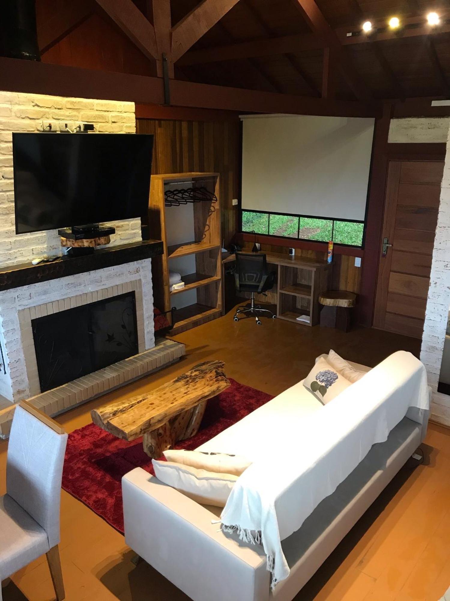 Hospedagem Spa Da Alma 蒙特韦尔迪 客房 照片